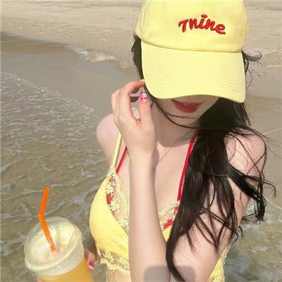 同一屋檐下